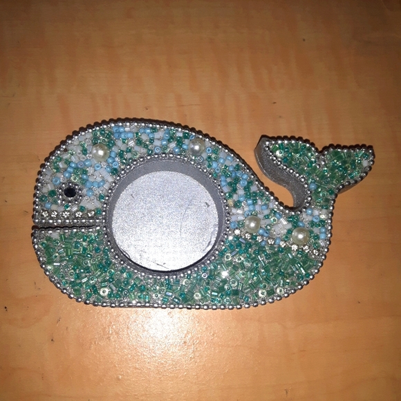๐ 5 for 15 - Cute Whale Tealight Candle Holder - Picture 2 of 3
